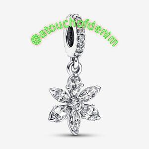Pandora Sparkling Herbarium Cluster Dangle Charm